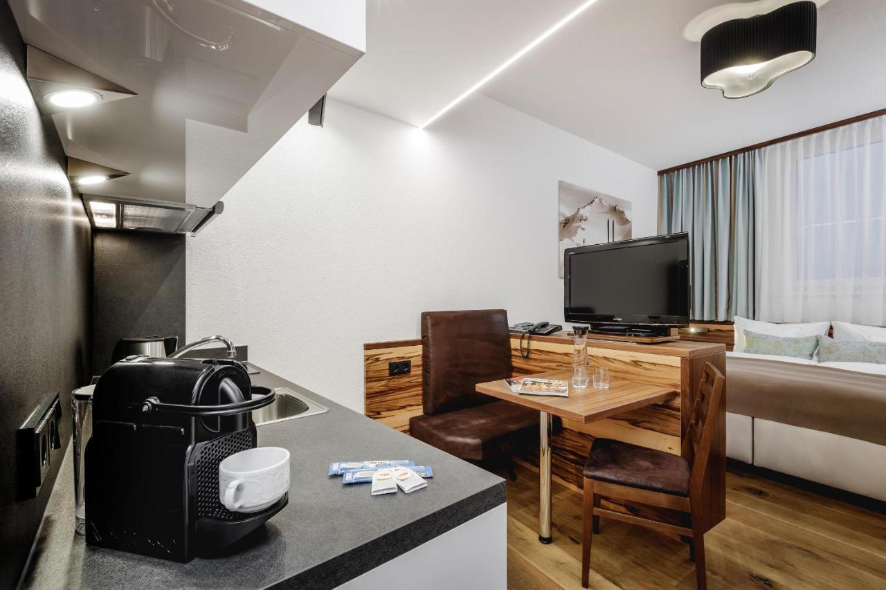 Alpinlounge Raetia Appartements Ischgl Luaran gambar