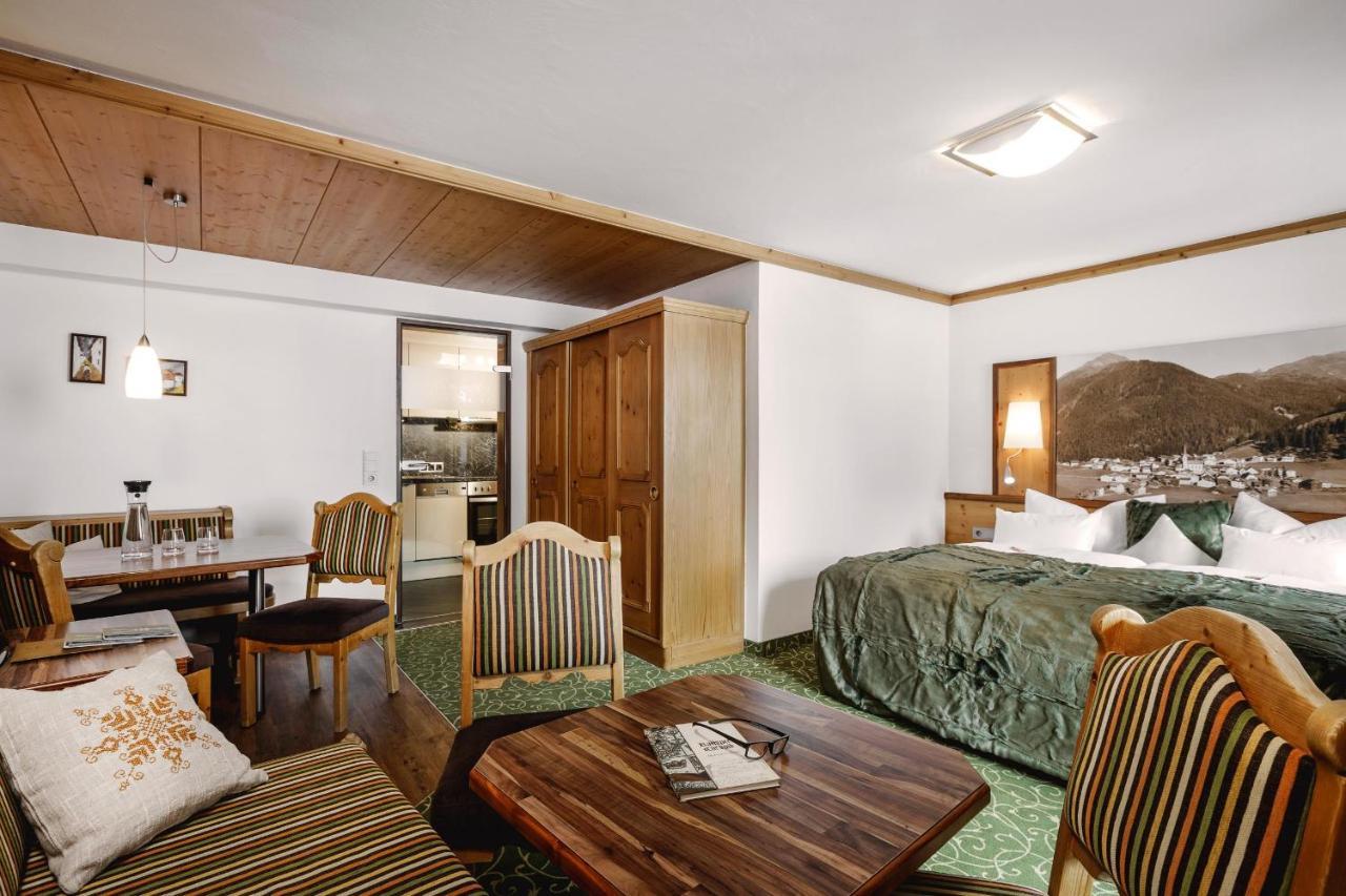 Alpinlounge Raetia Appartements Ischgl Luaran gambar